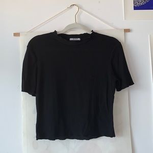 Black ribbed crop top